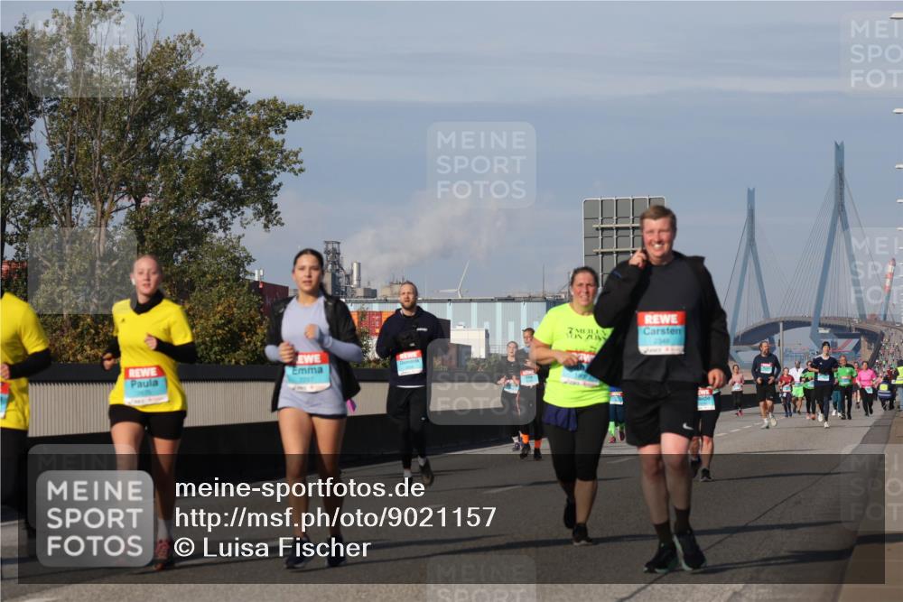03.10.2025 - Köhlbrandbrückenlauf Luisa Fischer http://msf.ph/oto/9021157 03.10.2025 11:14:02 Position 3  meine-sportfotos.de