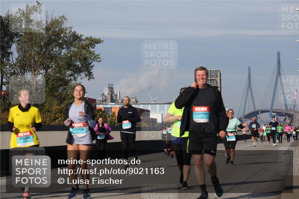 03.10.2025 - Köhlbrandbrückenlauf Luisa Fischer http://msf.ph/oto/9021163 03.10.2025 11:14:03 Position 3  meine-sportfotos.de