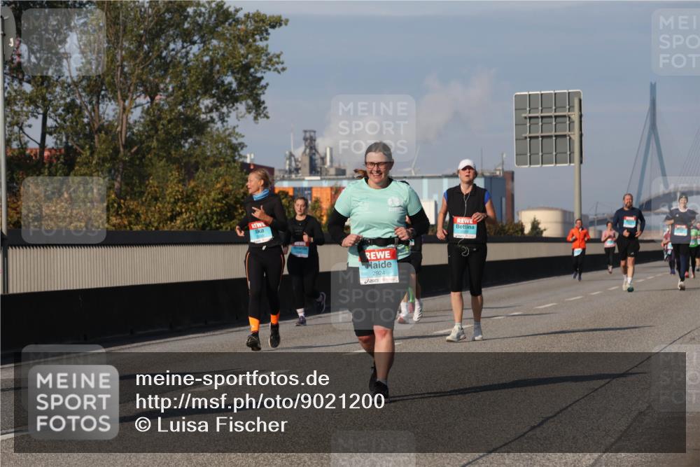 03.10.2025 - Köhlbrandbrückenlauf Luisa Fischer http://msf.ph/oto/9021200 03.10.2025 11:14:10 Position 3 2550, 2924 meine-sportfotos.de
