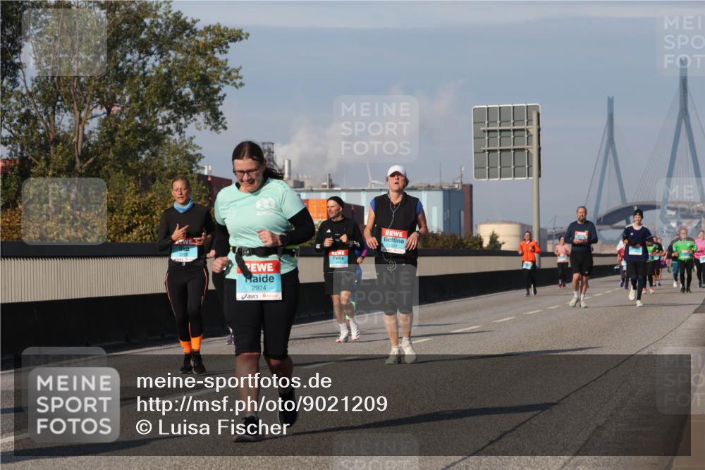 03.10.2025 - Köhlbrandbrückenlauf Luisa Fischer http://msf.ph/oto/9021209 03.10.2025 11:14:11 Position 3 2550, 2924 meine-sportfotos.de