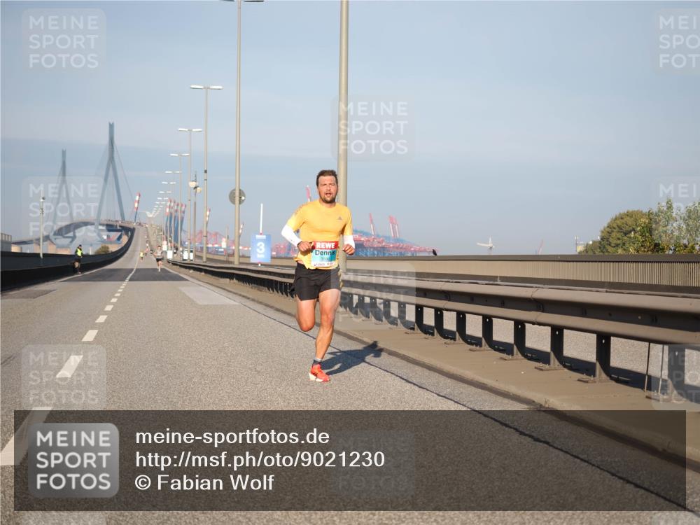 03.10.2025 - Köhlbrandbrückenlauf Fabian Wolf http://msf.ph/oto/9021230 03.10.2025 09:34:20 Position 3 3 meine-sportfotos.de