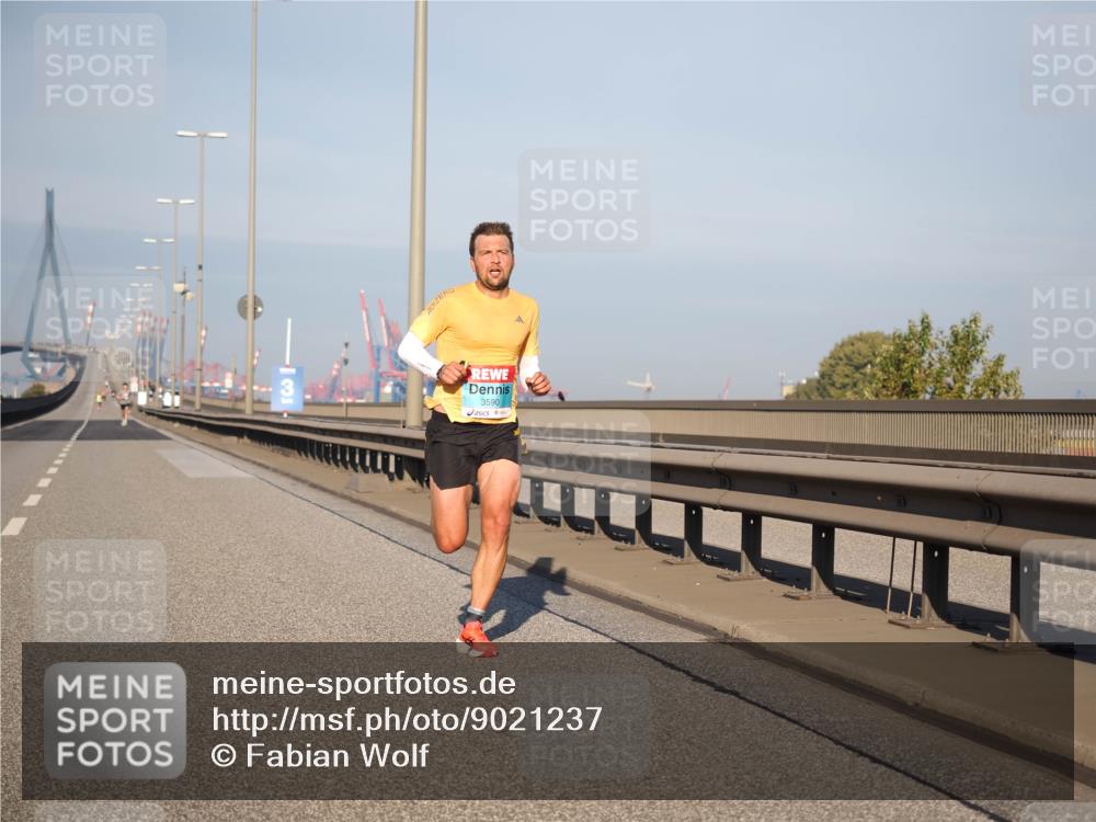 03.10.2025 - Köhlbrandbrückenlauf Fabian Wolf http://msf.ph/oto/9021237 03.10.2025 09:34:20 Position 3 3, 3590 meine-sportfotos.de