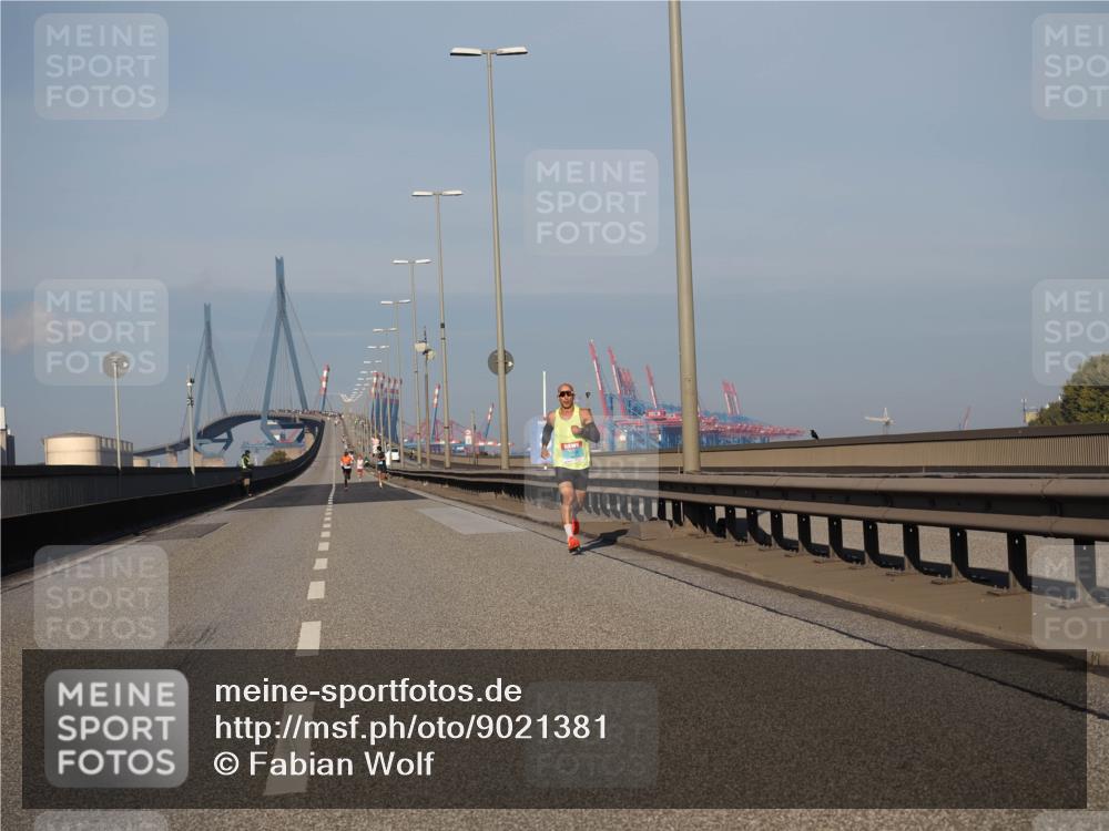 03.10.2025 - Köhlbrandbrückenlauf Fabian Wolf http://msf.ph/oto/9021381 03.10.2025 09:35:08 Position 3  meine-sportfotos.de