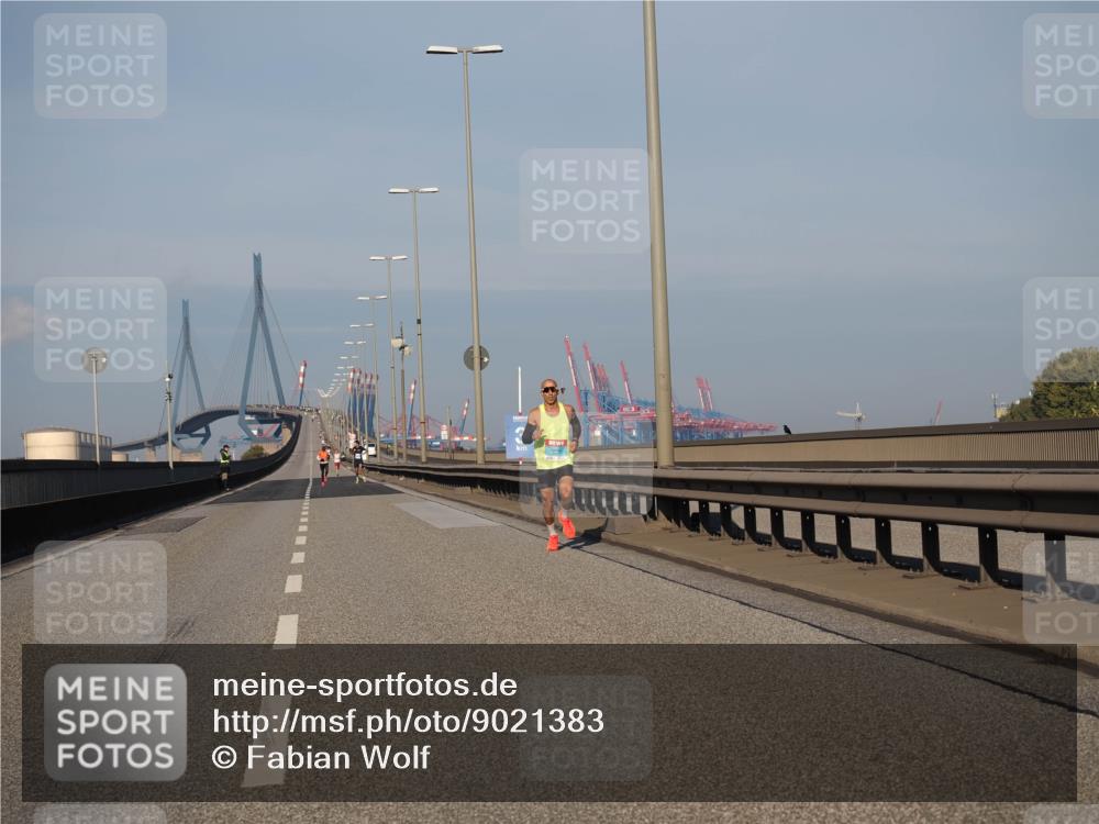 03.10.2025 - Köhlbrandbrückenlauf Fabian Wolf http://msf.ph/oto/9021383 03.10.2025 09:35:08 Position 3  meine-sportfotos.de