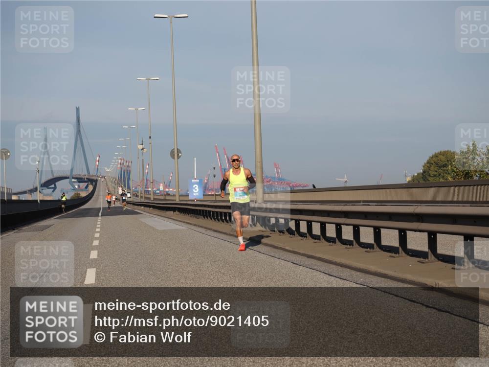 03.10.2025 - Köhlbrandbrückenlauf Fabian Wolf http://msf.ph/oto/9021405 03.10.2025 09:35:09 Position 3  meine-sportfotos.de