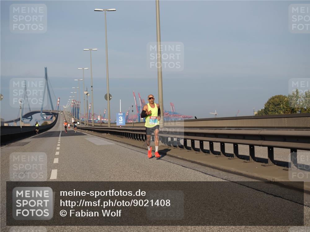 03.10.2025 - Köhlbrandbrückenlauf Fabian Wolf http://msf.ph/oto/9021408 03.10.2025 09:35:09 Position 3 3 meine-sportfotos.de