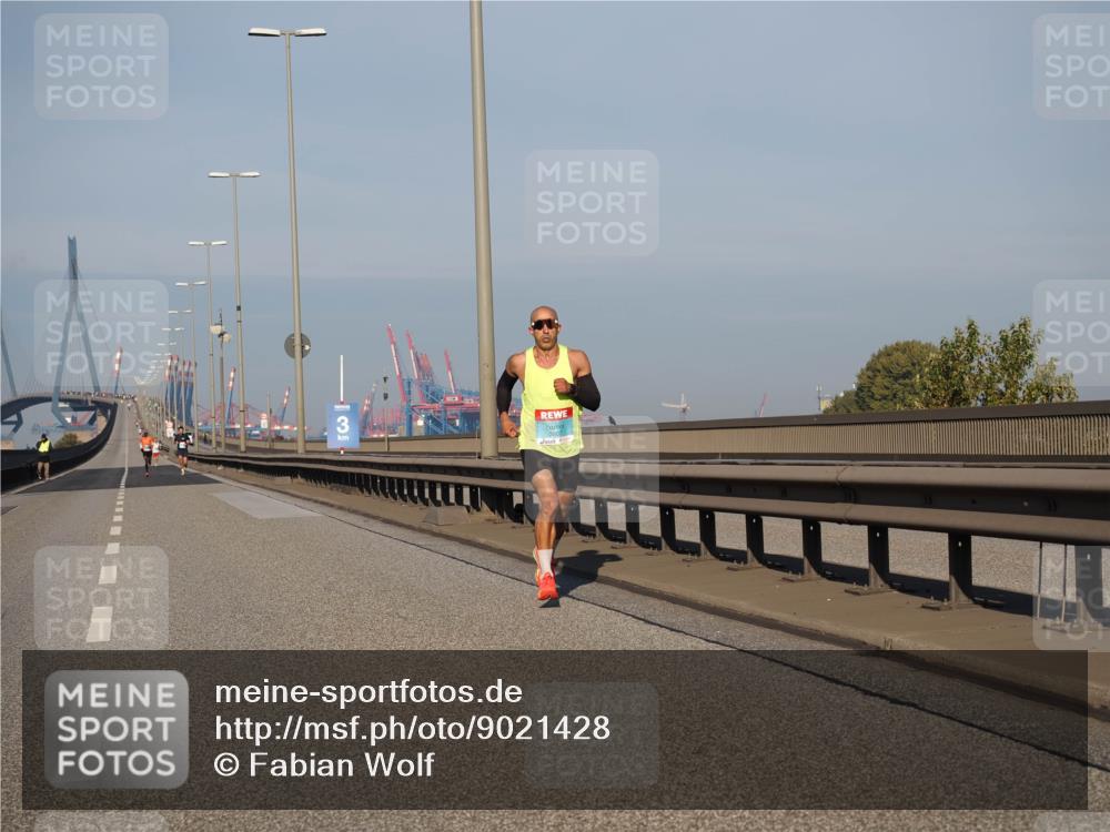 03.10.2025 - Köhlbrandbrückenlauf Fabian Wolf http://msf.ph/oto/9021428 03.10.2025 09:35:10 Position 3 3 meine-sportfotos.de