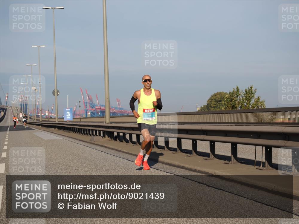 03.10.2025 - Köhlbrandbrückenlauf Fabian Wolf http://msf.ph/oto/9021439 03.10.2025 09:35:11 Position 3 3, 3807 meine-sportfotos.de