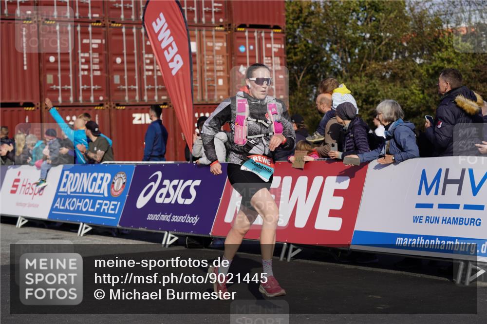 03.10.2025 - Köhlbrandbrückenlauf Michael Burmester http://msf.ph/oto/9021445 03.10.2025 10:22:47 Ziel 1320, 1452, 1934, 2028, 2031, 2682, 2690, 2861, 2862, 3322, 3574 meine-sportfotos.de