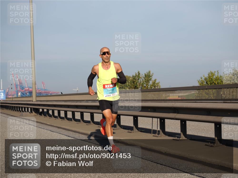 03.10.2025 - Köhlbrandbrückenlauf Fabian Wolf http://msf.ph/oto/9021453 03.10.2025 09:35:12 Position 3 3, 3807 meine-sportfotos.de