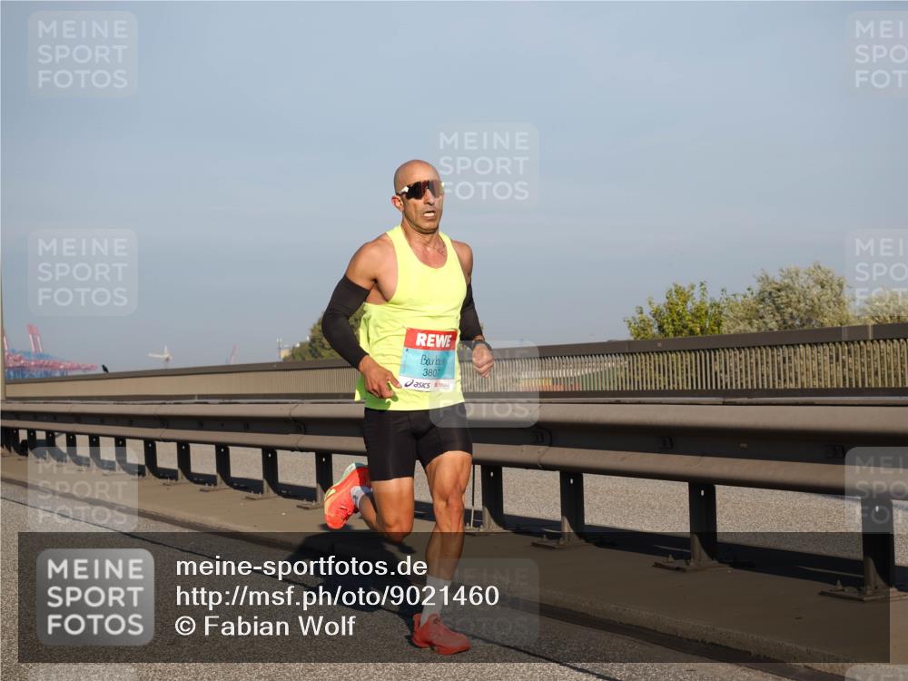 03.10.2025 - Köhlbrandbrückenlauf Fabian Wolf http://msf.ph/oto/9021460 03.10.2025 09:35:12 Position 3 3807 meine-sportfotos.de