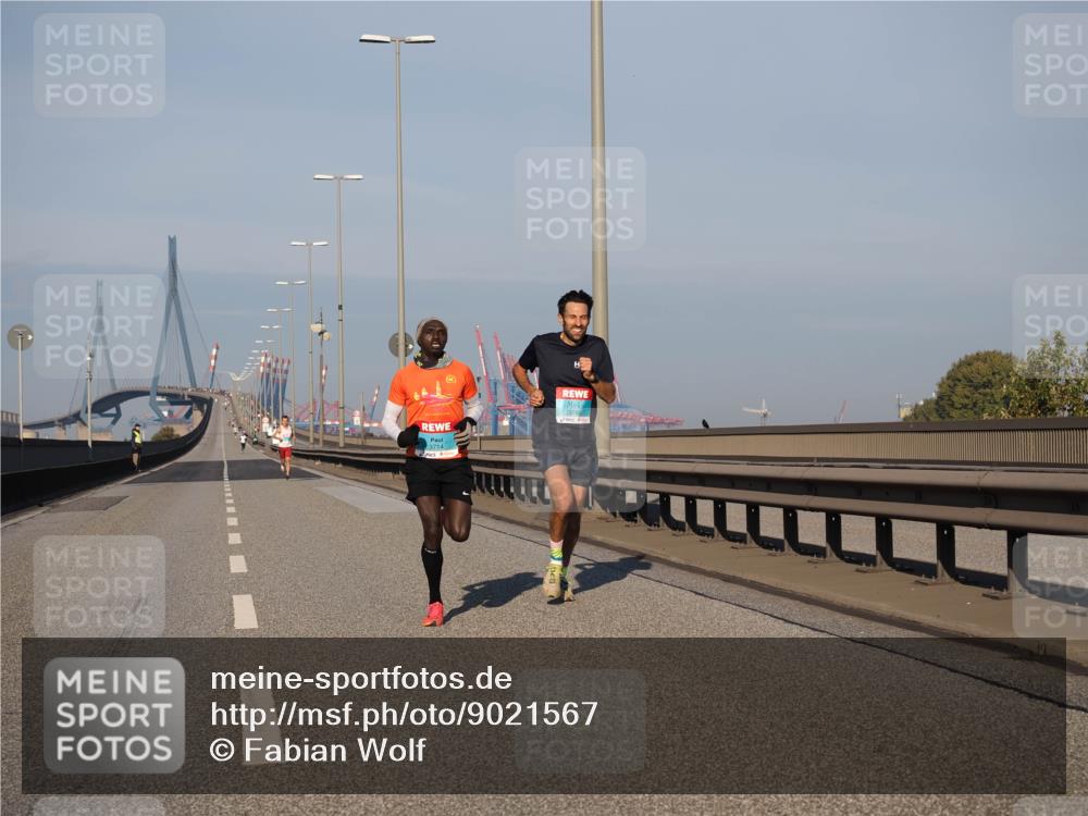 03.10.2025 - Köhlbrandbrückenlauf Fabian Wolf http://msf.ph/oto/9021567 03.10.2025 09:35:29 Position 3 3714 meine-sportfotos.de