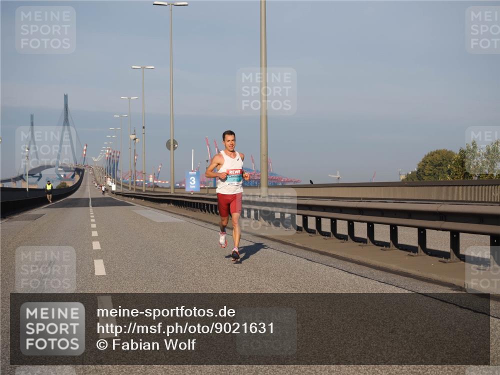 03.10.2025 - Köhlbrandbrückenlauf Fabian Wolf http://msf.ph/oto/9021631 03.10.2025 09:35:41 Position 3  meine-sportfotos.de