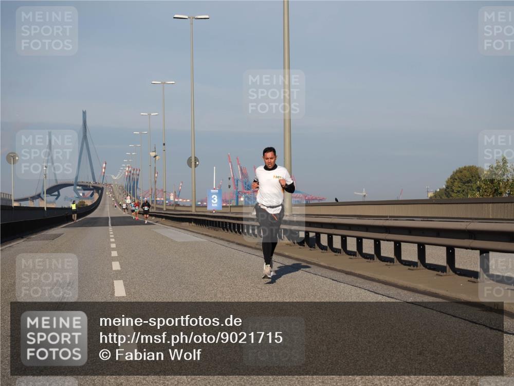 03.10.2025 - Köhlbrandbrückenlauf Fabian Wolf http://msf.ph/oto/9021715 03.10.2025 09:36:16 Position 3  meine-sportfotos.de