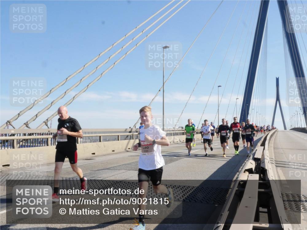 03.10.2025 - Köhlbrandbrückenlauf Matties Gatica Varas http://msf.ph/oto/9021815 03.10.2025 12:27:27 Position 1 8088 meine-sportfotos.de