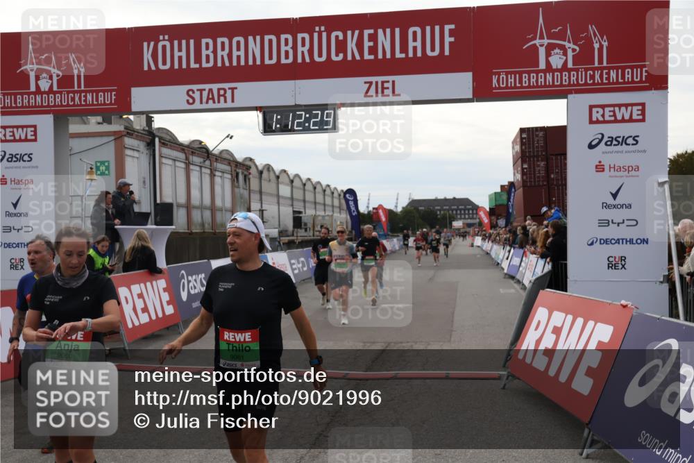 03.10.2025 - Köhlbrandbrückenlauf Julia Fischer http://msf.ph/oto/9021996 03.10.2025 16:12:30 Ziel 7203, 7654, 7688, 8501, 8901, 9060, 9061, 9359, 9454, 9677, 9706 meine-sportfotos.de