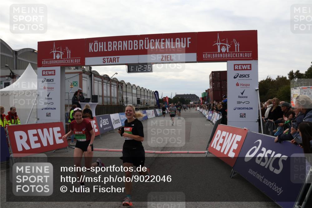 03.10.2025 - Köhlbrandbrückenlauf Julia Fischer http://msf.ph/oto/9022046 03.10.2025 16:12:37 Ziel 7203, 7502, 7654, 7688, 8901, 8957, 8960, 9060, 9061, 9300, 9420, 9454, 9677, 9706 meine-sportfotos.de