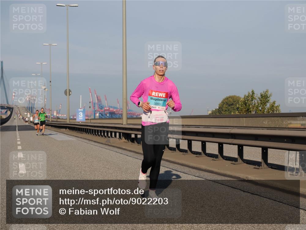 03.10.2025 - Köhlbrandbrückenlauf Fabian Wolf http://msf.ph/oto/9022203 03.10.2025 09:37:32 Position 3 3, 3203 meine-sportfotos.de