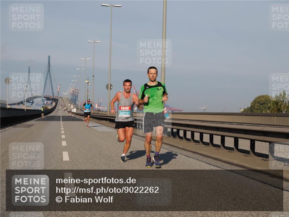 03.10.2025 - Köhlbrandbrückenlauf Fabian Wolf http://msf.ph/oto/9022262 03.10.2025 09:37:41 Position 3 1022 meine-sportfotos.de