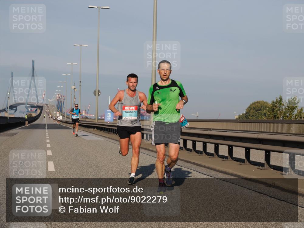 03.10.2025 - Köhlbrandbrückenlauf Fabian Wolf http://msf.ph/oto/9022279 03.10.2025 09:37:41 Position 3 3, 1022 meine-sportfotos.de