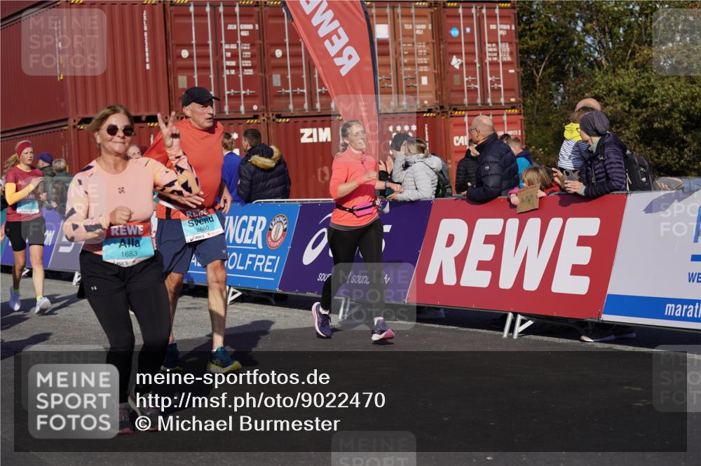03.10.2025 - Köhlbrandbrückenlauf Michael Burmester http://msf.ph/oto/9022470 03.10.2025 10:24:25 Ziel 1345, 1382, 1433, 1683, 1697, 1717, 1762, 1987, 2045, 2169, 2173, 2234, 2373, 2374, 2556, 2680, 2847, 2848, 3038, 3042, 3199, 3240, 3523, 3620, 3759 meine-sportfotos.de