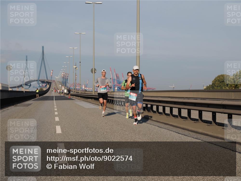 03.10.2025 - Köhlbrandbrückenlauf Fabian Wolf http://msf.ph/oto/9022574 03.10.2025 09:38:16 Position 3  meine-sportfotos.de
