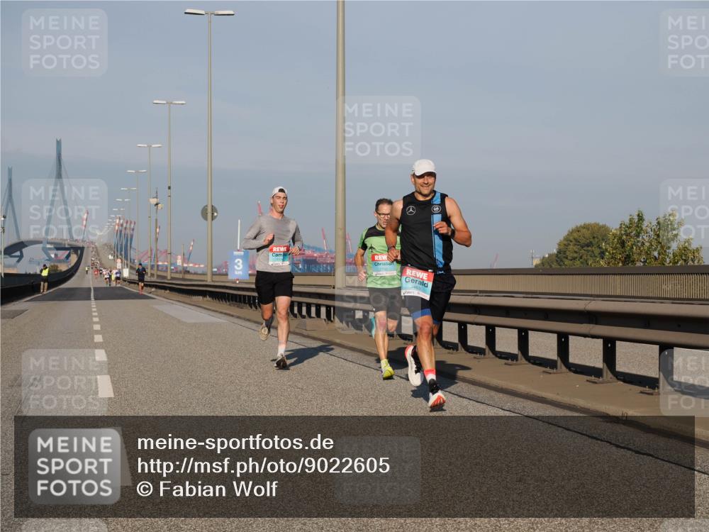 03.10.2025 - Köhlbrandbrückenlauf Fabian Wolf http://msf.ph/oto/9022605 03.10.2025 09:38:17 Position 3 3, 3463 meine-sportfotos.de