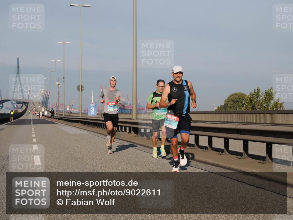 03.10.2025 - Köhlbrandbrückenlauf Fabian Wolf http://msf.ph/oto/9022611 03.10.2025 09:38:17 Position 3 3, 3463 meine-sportfotos.de