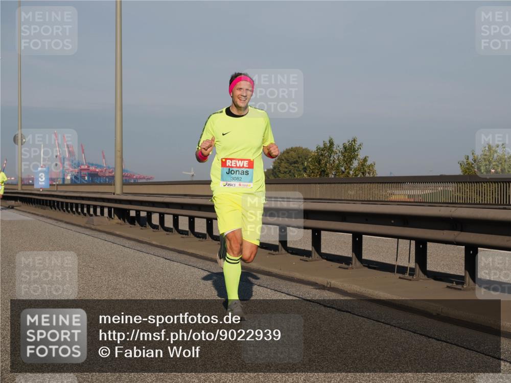 03.10.2025 - Köhlbrandbrückenlauf Fabian Wolf http://msf.ph/oto/9022939 03.10.2025 09:39:01 Position 3 3, 3082 meine-sportfotos.de