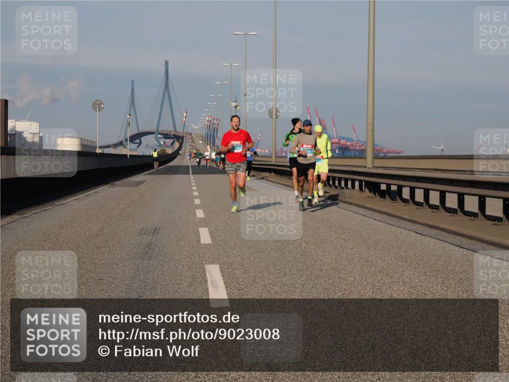 03.10.2025 - Köhlbrandbrückenlauf Fabian Wolf http://msf.ph/oto/9023008 03.10.2025 09:39:07 Position 3  meine-sportfotos.de