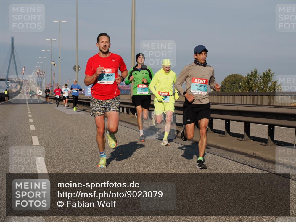 03.10.2025 - Köhlbrandbrückenlauf Fabian Wolf http://msf.ph/oto/9023079 03.10.2025 09:39:10 Position 3 2402, 2701, 1007 meine-sportfotos.de