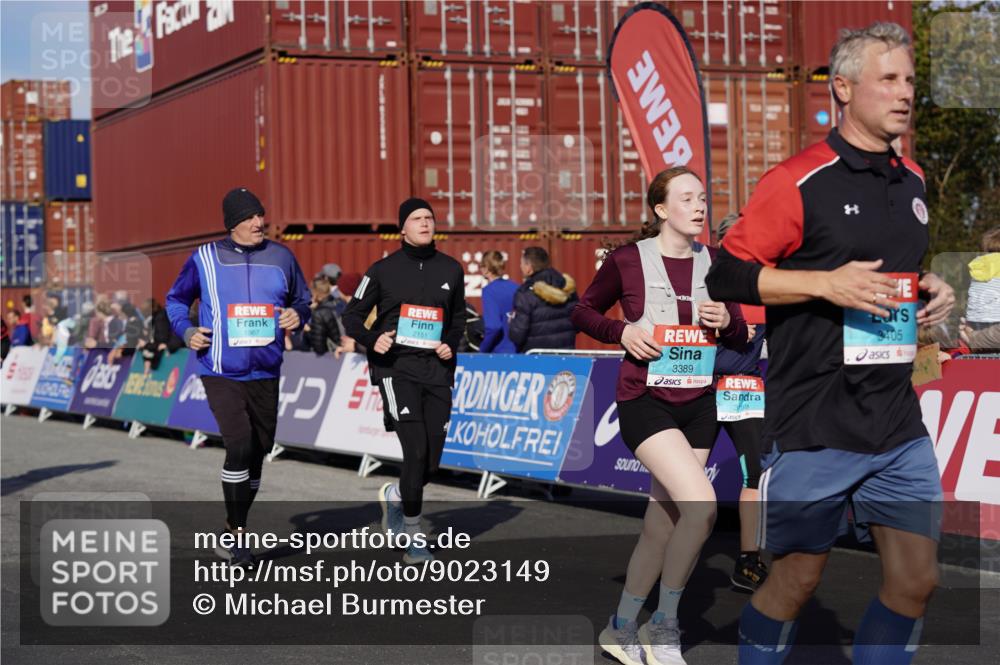 03.10.2025 - Köhlbrandbrückenlauf Michael Burmester http://msf.ph/oto/9023149 03.10.2025 10:25:22 Ziel 1414, 1839, 1967, 2151, 2417, 2509, 3003, 3004, 3022, 3024, 3026, 3027, 3102, 3159, 3389, 3405, 3713, 3771 meine-sportfotos.de