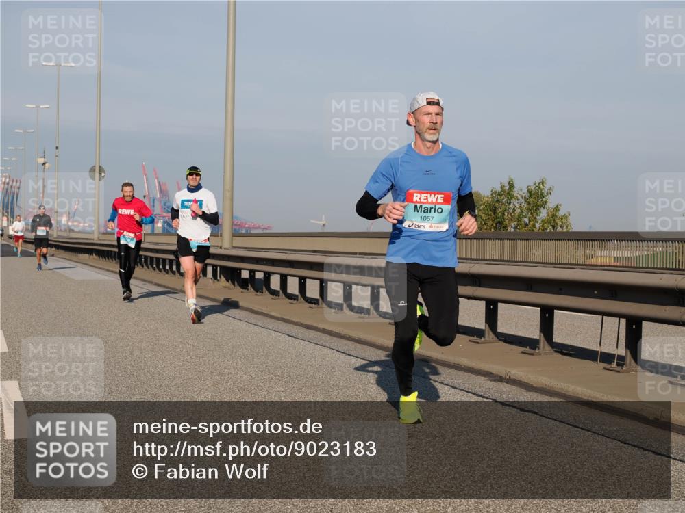 03.10.2025 - Köhlbrandbrückenlauf Fabian Wolf http://msf.ph/oto/9023183 03.10.2025 09:39:17 Position 3 1057 meine-sportfotos.de