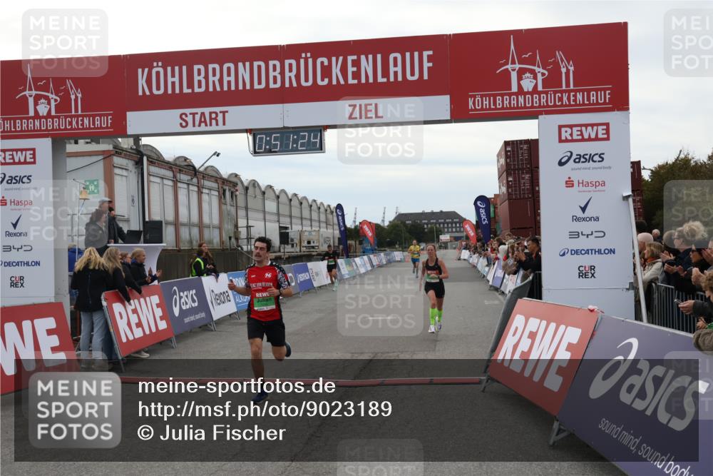03.10.2025 - Köhlbrandbrückenlauf Julia Fischer http://msf.ph/oto/9023189 03.10.2025 15:51:24 Ziel 7050, 7250, 9564 meine-sportfotos.de