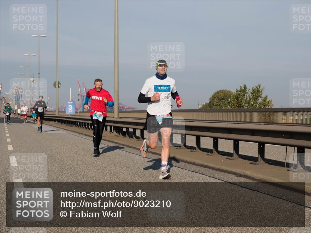 03.10.2025 - Köhlbrandbrückenlauf Fabian Wolf http://msf.ph/oto/9023210 03.10.2025 09:39:19 Position 3  meine-sportfotos.de