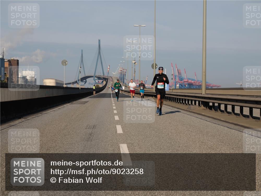 03.10.2025 - Köhlbrandbrückenlauf Fabian Wolf http://msf.ph/oto/9023258 03.10.2025 09:39:22 Position 3  meine-sportfotos.de