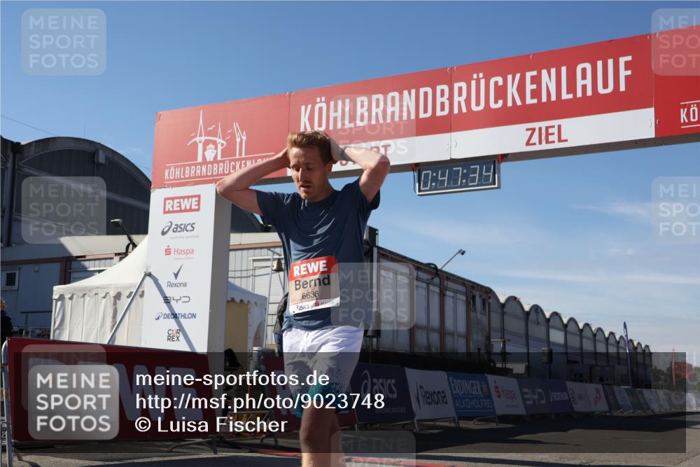 03.10.2025 - Köhlbrandbrückenlauf Luisa Fischer http://msf.ph/oto/9023748 03.10.2025 12:47:32 Ziel 6638 meine-sportfotos.de