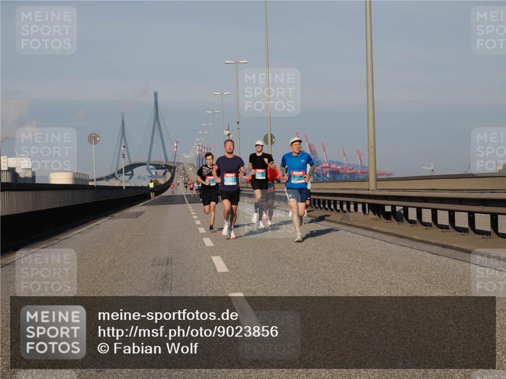 03.10.2025 - Köhlbrandbrückenlauf Fabian Wolf http://msf.ph/oto/9023856 03.10.2025 09:40:00 Position 3  meine-sportfotos.de