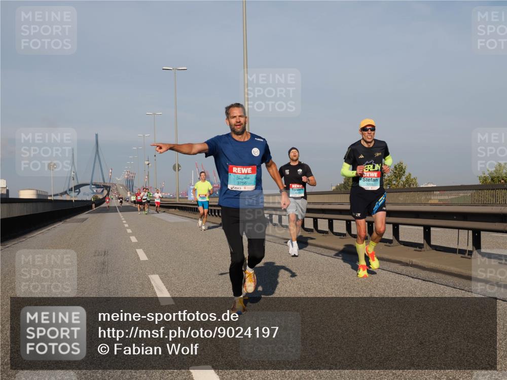 03.10.2025 - Köhlbrandbrückenlauf Fabian Wolf http://msf.ph/oto/9024197 03.10.2025 09:40:19 Position 3 3756, 1055 meine-sportfotos.de