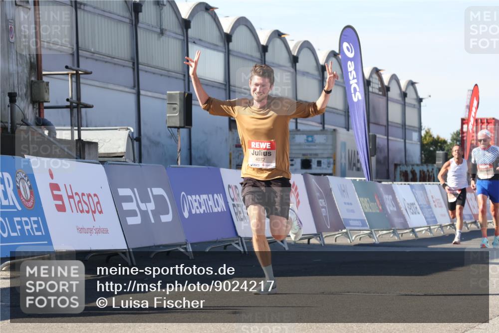 03.10.2025 - Köhlbrandbrückenlauf Luisa Fischer http://msf.ph/oto/9024217 03.10.2025 12:50:51 Ziel 4072, 6552 meine-sportfotos.de