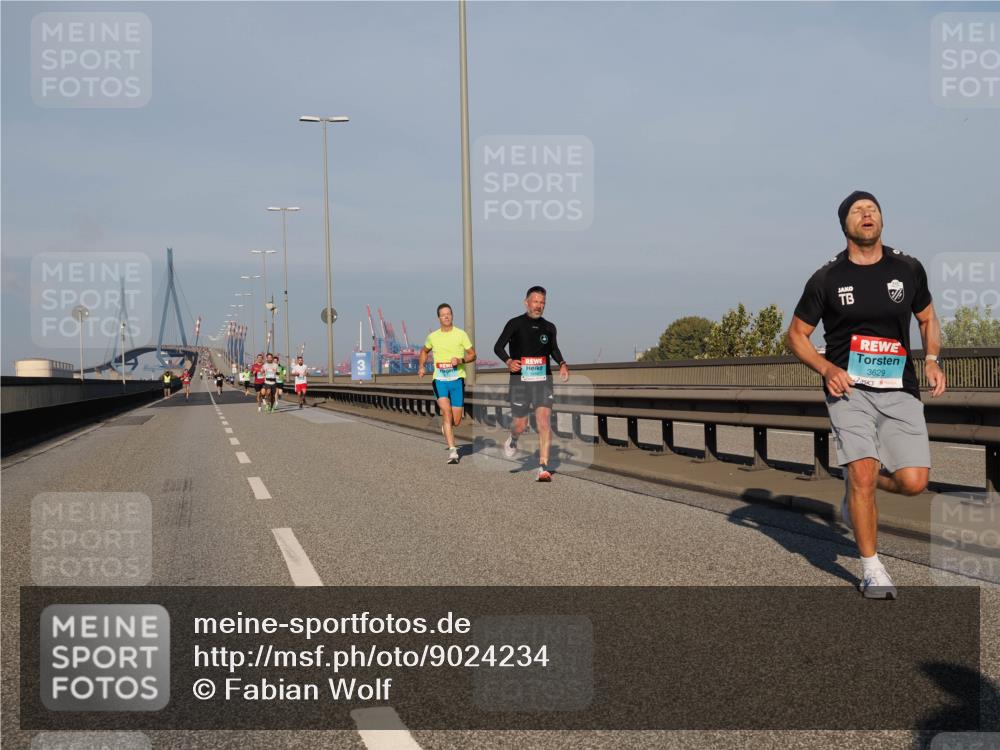 03.10.2025 - Köhlbrandbrückenlauf Fabian Wolf http://msf.ph/oto/9024234 03.10.2025 09:40:21 Position 3 3629 meine-sportfotos.de