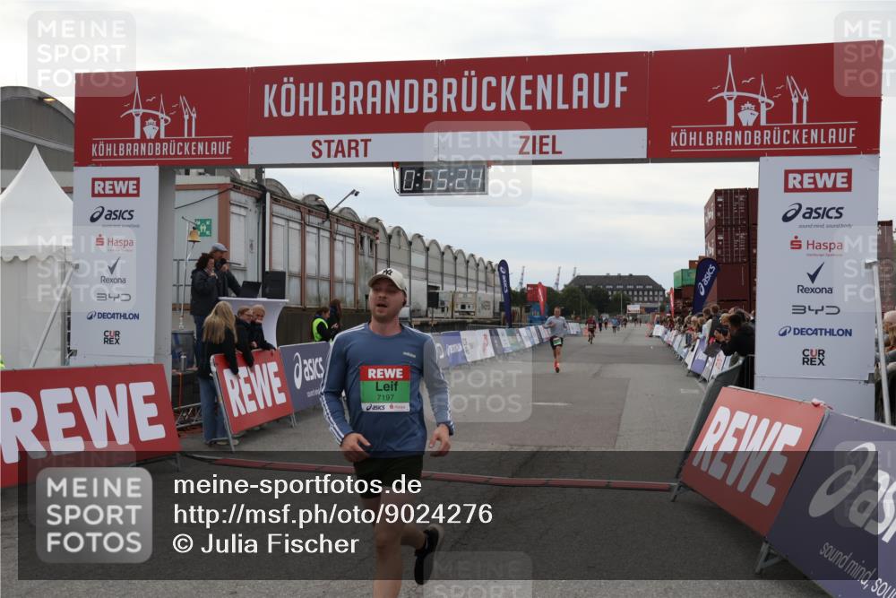 03.10.2025 - Köhlbrandbrückenlauf Julia Fischer http://msf.ph/oto/9024276 03.10.2025 15:55:24 Ziel 7053, 7100, 7197, 8993 meine-sportfotos.de