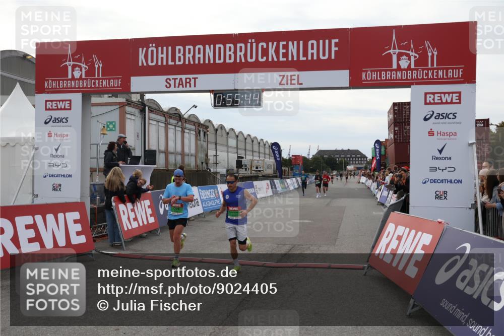 03.10.2025 - Köhlbrandbrückenlauf Julia Fischer http://msf.ph/oto/9024405 03.10.2025 15:55:45 Ziel 7030, 7043, 7067, 7286, 7575, 8594, 8942, 9743 meine-sportfotos.de