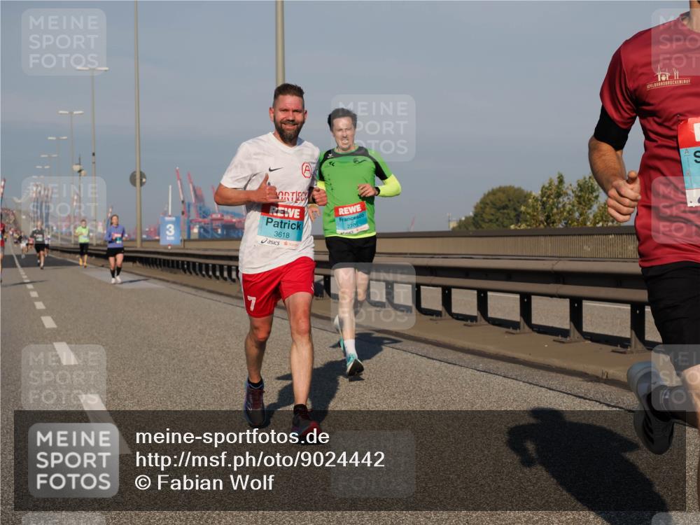 03.10.2025 - Köhlbrandbrückenlauf Fabian Wolf http://msf.ph/oto/9024442 03.10.2025 09:40:32 Position 3 7, 3618, 2705 meine-sportfotos.de