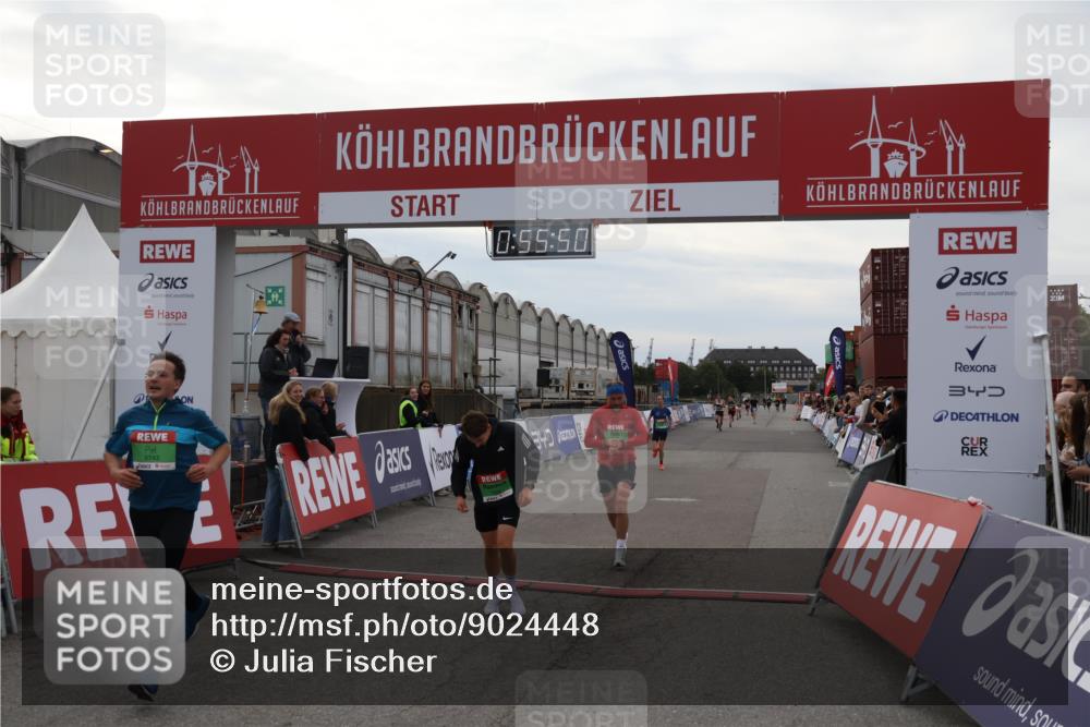 03.10.2025 - Köhlbrandbrückenlauf Julia Fischer http://msf.ph/oto/9024448 03.10.2025 15:55:50 Ziel 7043, 7067, 7286, 7575, 7968, 8594, 8942, 9743 meine-sportfotos.de