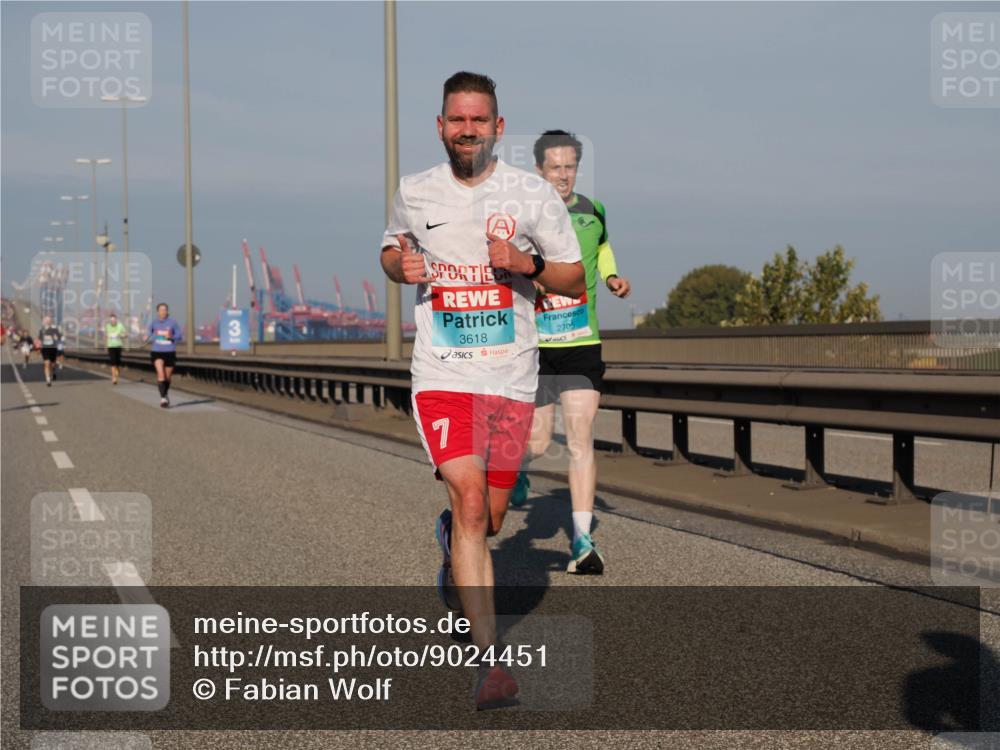 03.10.2025 - Köhlbrandbrückenlauf Fabian Wolf http://msf.ph/oto/9024451 03.10.2025 09:40:33 Position 3 3618, 2705, 7 meine-sportfotos.de