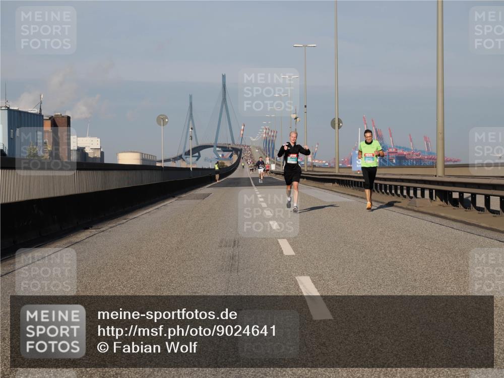 03.10.2025 - Köhlbrandbrückenlauf Fabian Wolf http://msf.ph/oto/9024641 03.10.2025 09:40:42 Position 3  meine-sportfotos.de