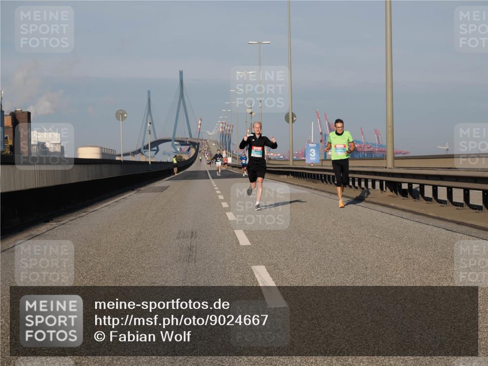 03.10.2025 - Köhlbrandbrückenlauf Fabian Wolf http://msf.ph/oto/9024667 03.10.2025 09:40:43 Position 3  meine-sportfotos.de