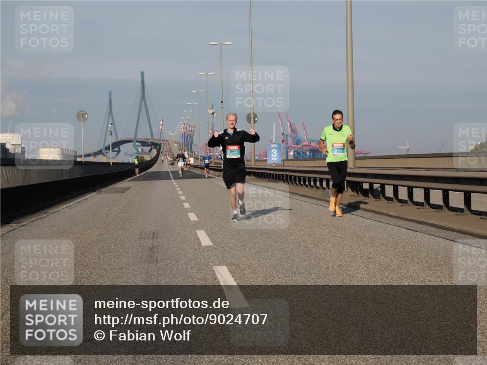 03.10.2025 - Köhlbrandbrückenlauf Fabian Wolf http://msf.ph/oto/9024707 03.10.2025 09:40:44 Position 3 3 meine-sportfotos.de