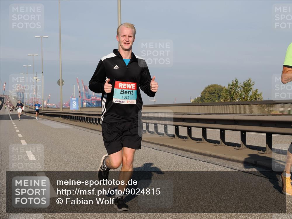 03.10.2025 - Köhlbrandbrückenlauf Fabian Wolf http://msf.ph/oto/9024815 03.10.2025 09:40:47 Position 3 1029 meine-sportfotos.de